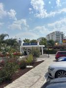 Top Paralimni