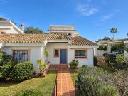Villa Suiza - Sea Views & Pool in Calahonda