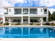 Villa Selvetta Puerto Marina