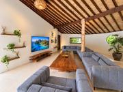 Top Baan Tai