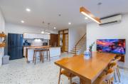 Delux Saigon Central Apartments
