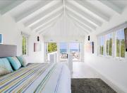 Tideline- 4BR Beachfront Modern Villa