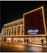Alltrue Lite Hotel Nagoya Hill Batam
