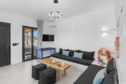 Top Agia Irini Paros