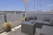 Stylish Loft with Acropolis View & Sunny Terrace