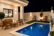 Oasis Blanche Villa with private pool
