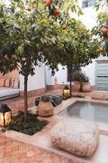Hidden boutique Riad - heated rooftop plunge pool