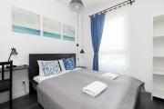 Nowa Letnica Apartment by Noclegi Renters