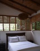 Nuki Casa Roja