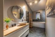 Metropolis, Old Town, WAWEL, 110 m2, 3 rooms, 2 bathrooms, big and very comfortable