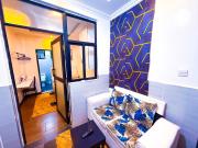 Forest Hill Home - Rooftop Pool, Gym, Office Space, Children play area