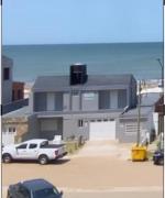 Casa sobre la playa