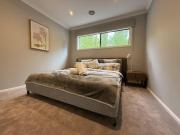 Top Donvale