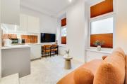COMFISTAY 1 Maja 17of - Central Station Studios and Parking