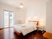 Mediterra Spacious Apartment