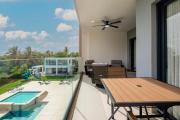 Born | Moderno 2Hab Vista a la piscina y lago