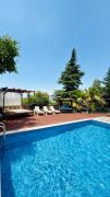 5 minutes to Oludeniz great location