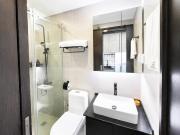 Skyline Grand City Condo