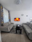 Cozy 1BR 1 Bathroom with Extra Toilet Near JKIA and SGR