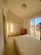 Top Porto Pino
