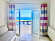 Beach view with place for 5 guests
