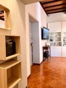 White Roads Apartment