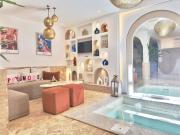 Riad Des Amis Private-Pool-Rooftop