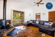 Top Callala Bay