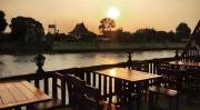 Top Ban Khlong Takhian
