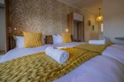 Central cozy Seaview suite