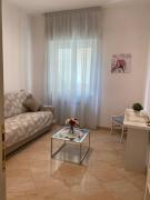 Top Chiavari
