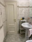 Top Chiavari