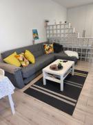 Villa petroula Cozy Modern Home & Private Garden