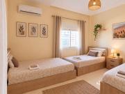 Hassan Apartment - Air-Conditioned, Ideal for Riders & Free Garage