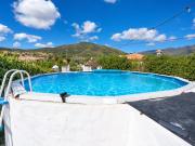 Countryside Escape Just Minutes from the Coast