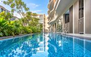 Bellevue Beachfront Studio with kitchen by TVC