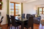 Top Rochedale South