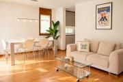 Family friendly 2-Bedroom near Golf & Ski slopes