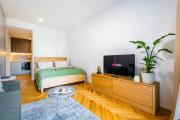 Modern studio with Skyline view