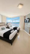 Departamento vista al rio con piscina, jacuzzi y gym