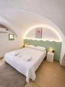 ALYDEA homes and suites 6-7