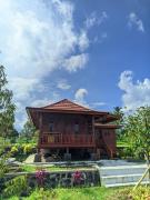 Tetebatu Inn Garden