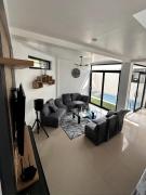 Casa con piscina temperada y Aire Acondicionado en zona exclusiva