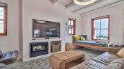 Top Paternoster