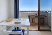 GuestReady - Beachfront Apartment Panoramic Views