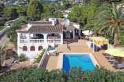 Beautiful villa near the sea and golf course