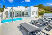 Top Agia Pelagia