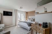Tara Suite