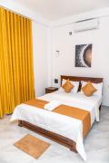Lay Over Lodge Villa