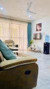 Serene &Luxury Beach Apartment
